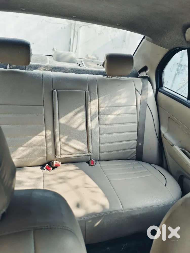 Maruti Swift Dzire 2013