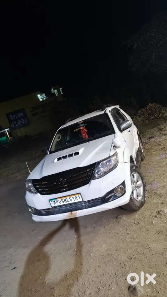 Toyota Fortuner Legender 2012