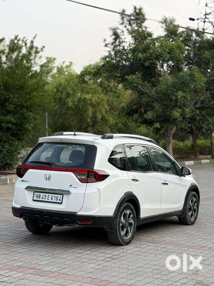 Honda Br-v I-vtec V Mt, 2016, Petrol