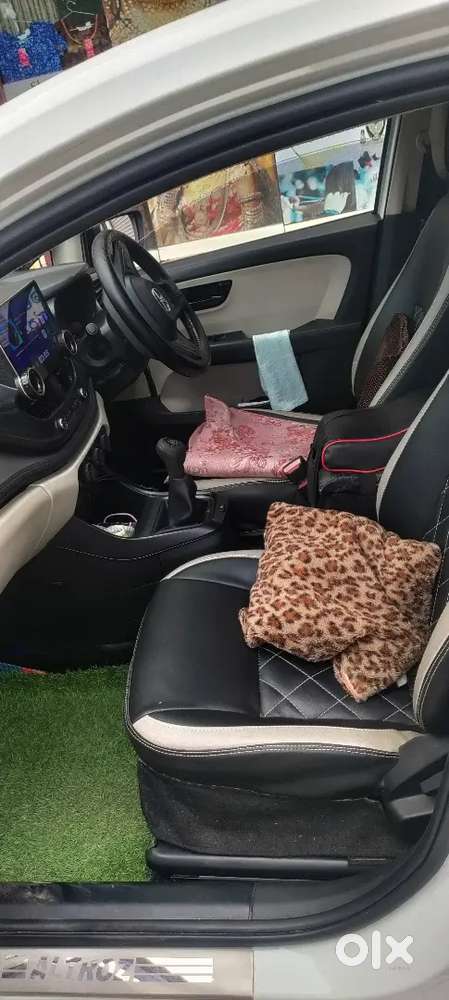 Tata Altroz 1.2 Xe 2021 Manual