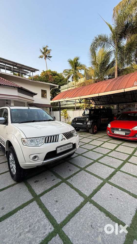 Mitsubishi Pajero Sport 2014 Diesel Original Kerala