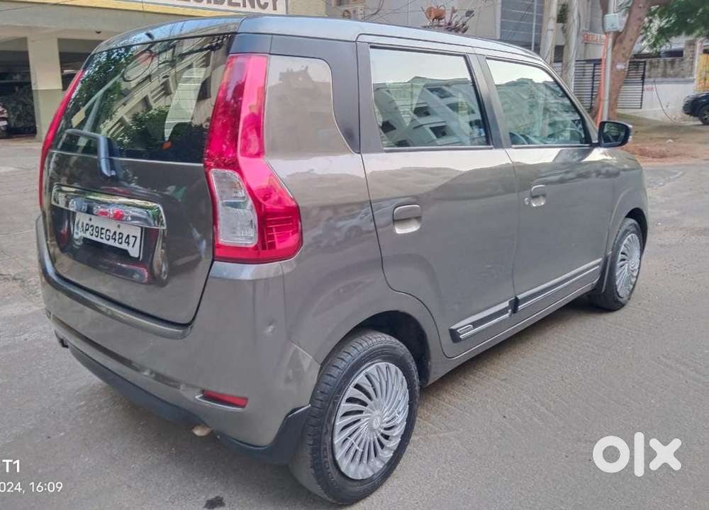 Maruti Suzuki Wagon R Zxi Automatic, 2020, Petrol