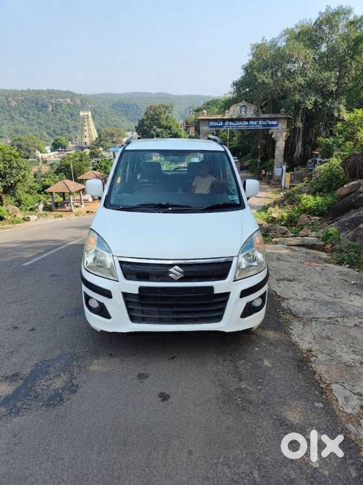 Maruti Suzuki Wagon R Vxi 1.0, 2018, Petrol