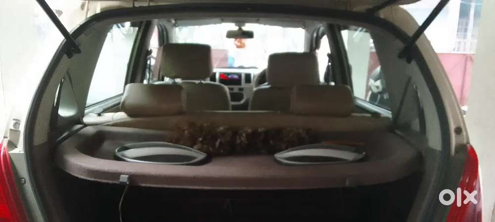 Maruti Suzuki Zen Estilo 2011