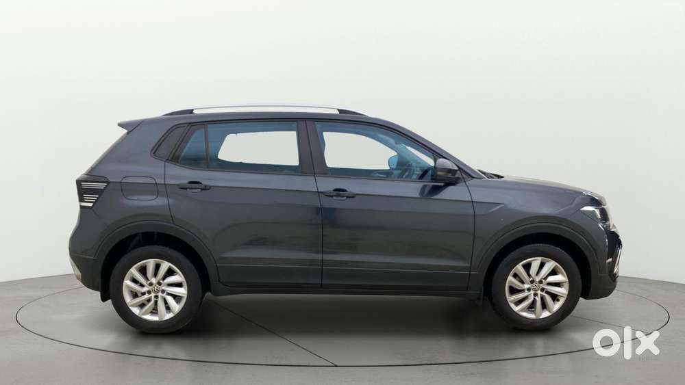 Volkswagen Taigun 1.0 Tsi Highline At, 2022, Petrol