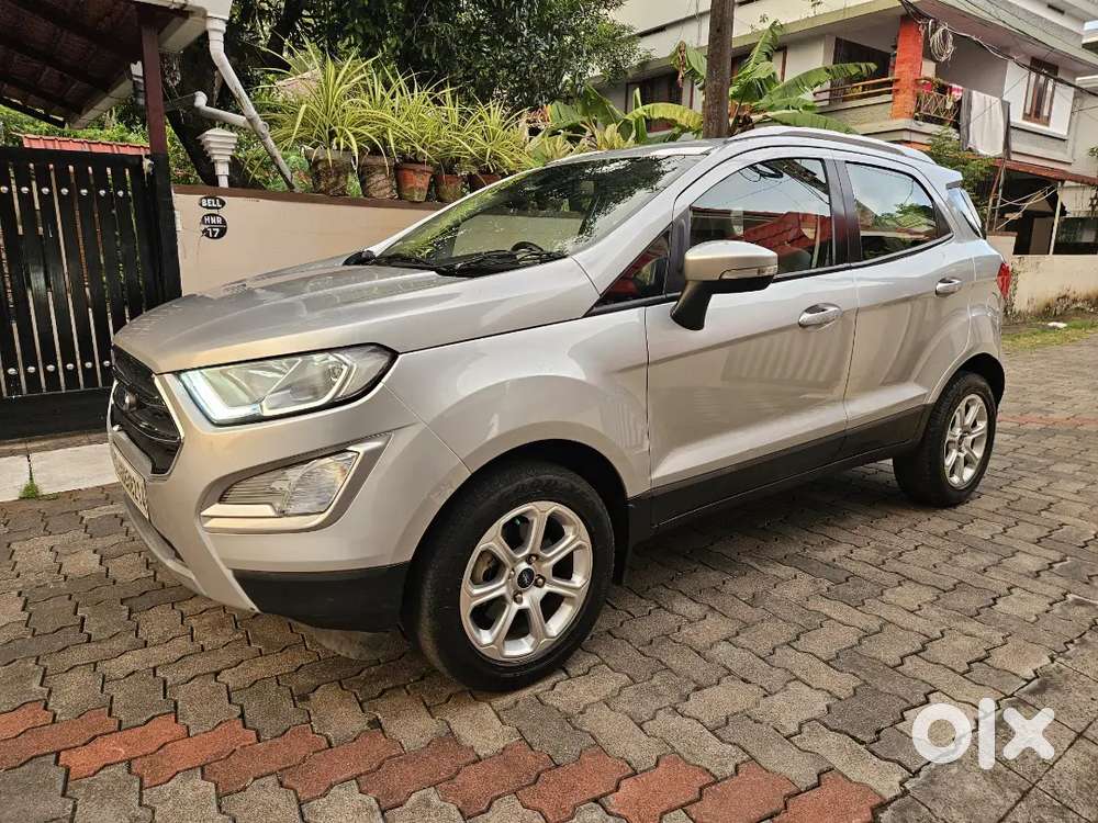 Ford Ecosport Titanium Plus With Sunroof