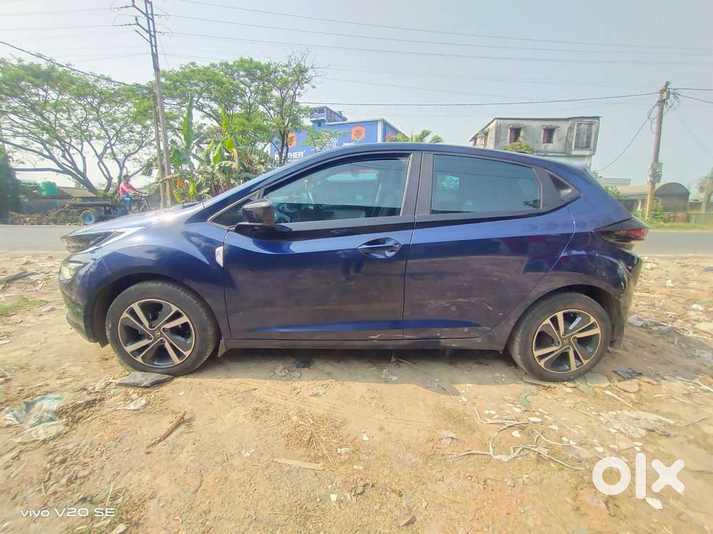 Tata Altroz Xm Plus (s) Icng, 2024, Cng & Hybrids