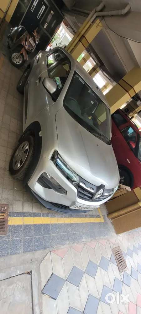 Renault Kwid Petrol 2021, Ex Army Use, Showroom Track