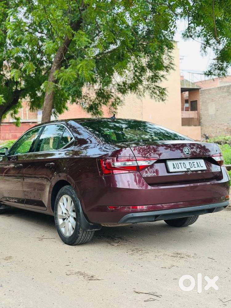 Skoda Superb 2.0 Sportline Tsi At, 2016