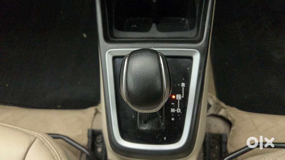 Maruti Suzuki Dzire Vxi Ags, 2022, Petrol