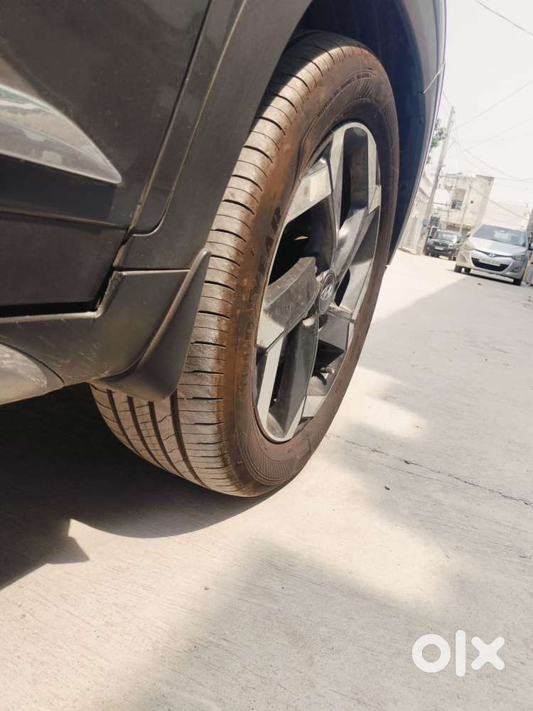 Hyundai Alcazar 2021 Petrol 62000 Km