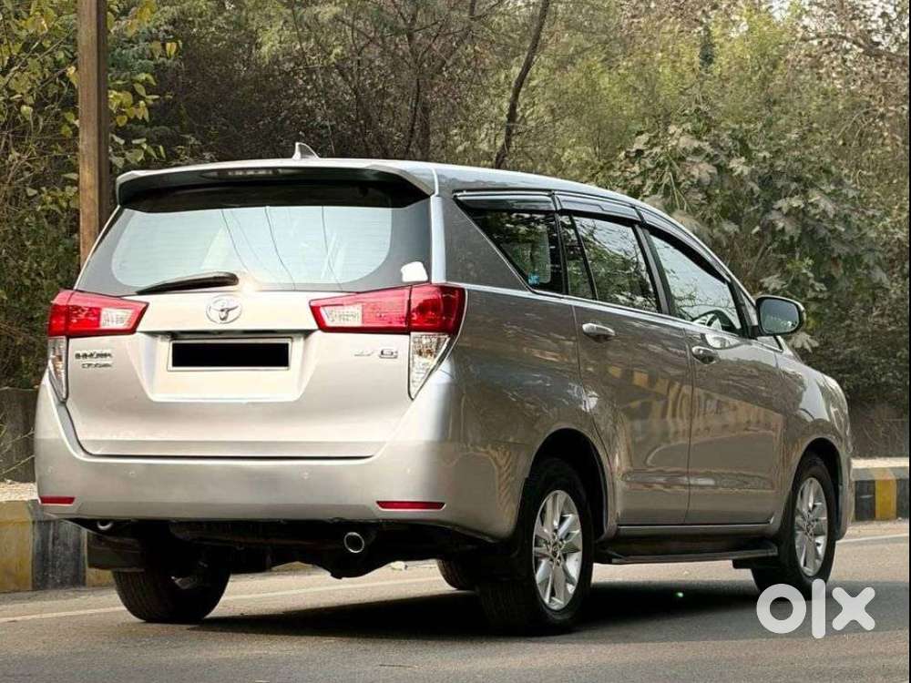 Toyota Innova Crysta [2020-ongoing] 2.4 Gx At 7 Str, 2019, Petrol