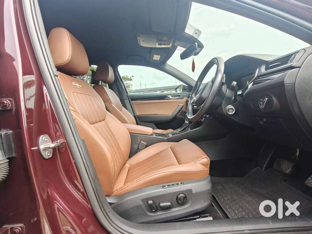Skoda Superb 2.0 L&k Tsi At, 2024, Petrol