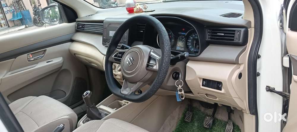 Maruti Suzuki Ertiga 1.5 Vxi, 2021, Petrol