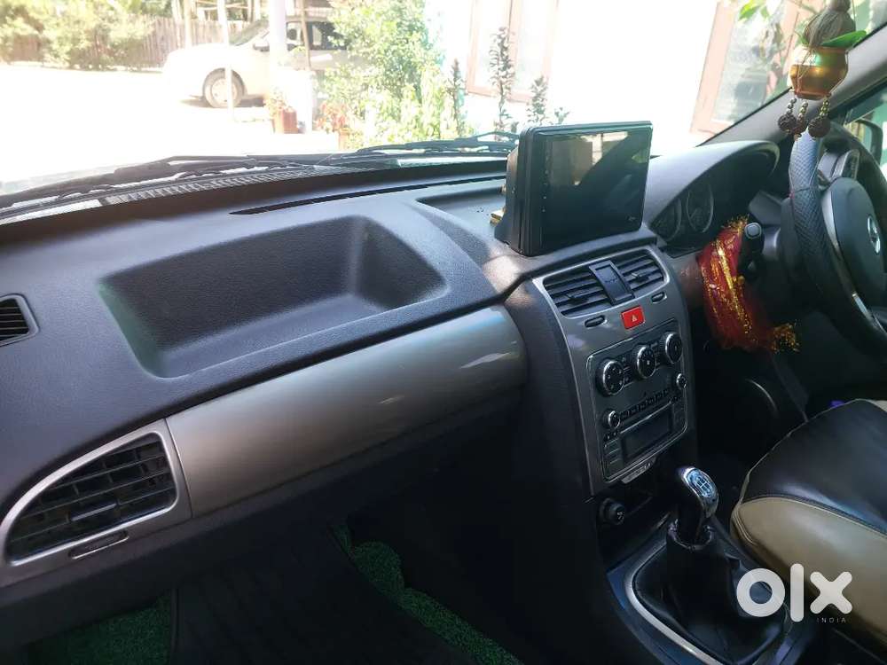 Tata Safari Storme 2016 Diesel 120000 Km Driven
