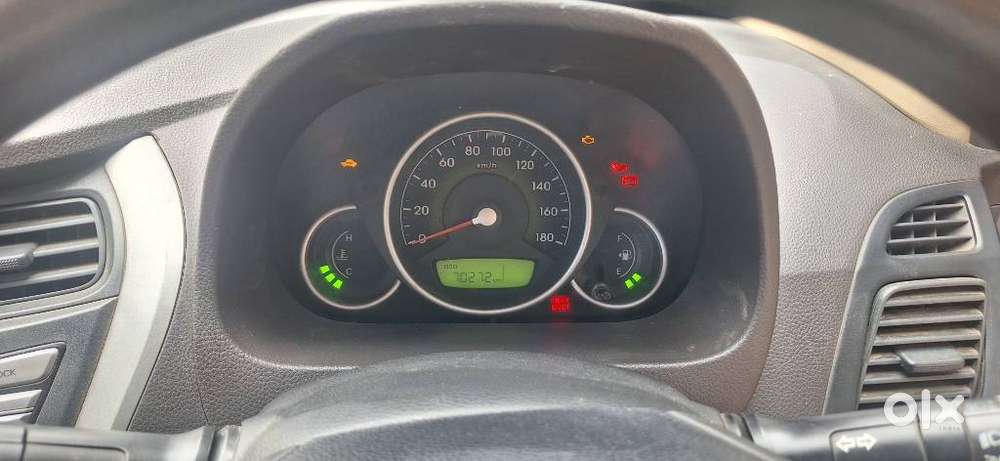 Hyundai Eon Magna +, 2015, Petrol
