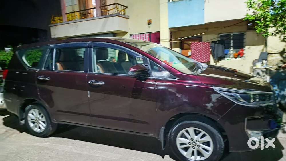 Toyota Innova Crysta 2018