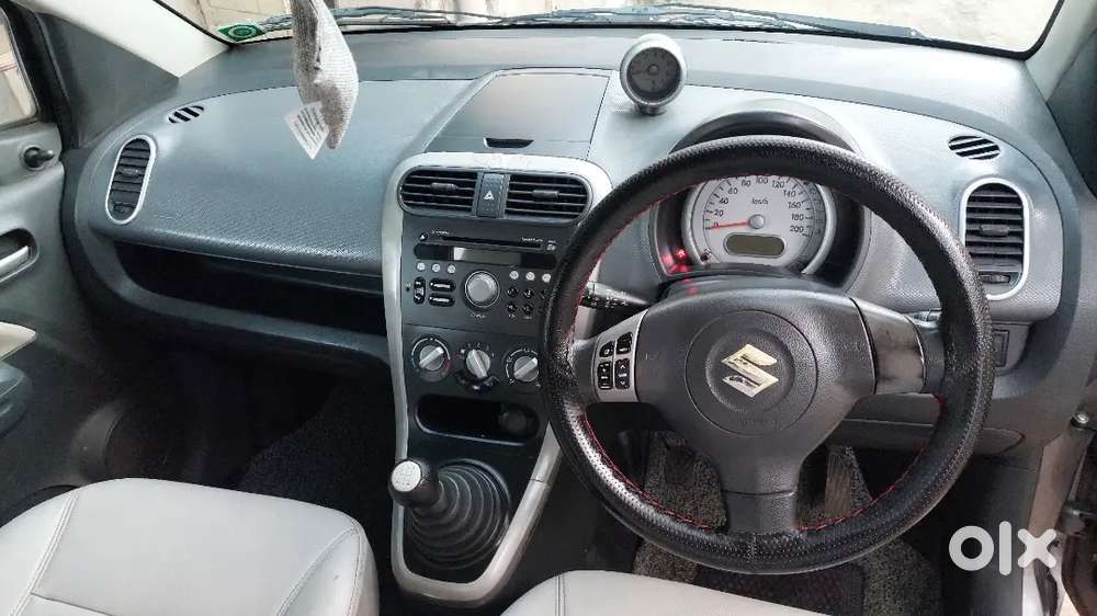Maruti Suzuki Ritz 2011 Petrol 95000 Km Driven