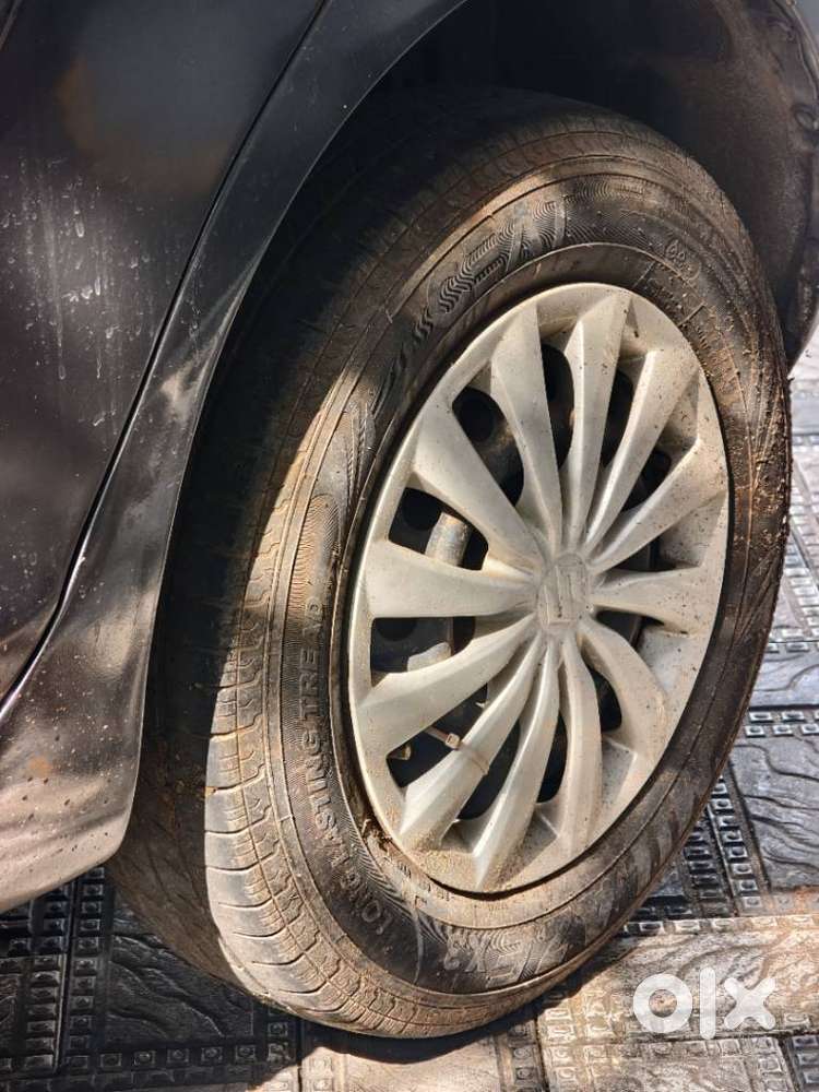 Maruti Suzuki Swift Vxi + Manual, 2016, Petrol