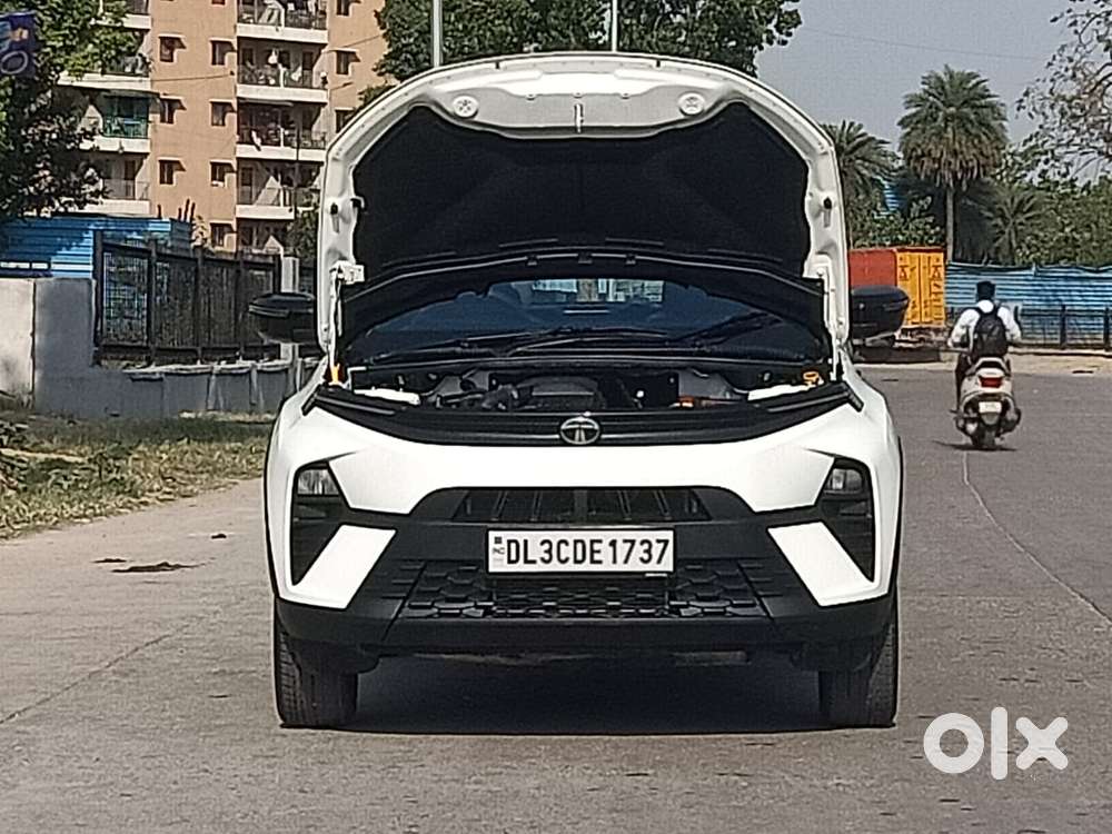 Tata Nexon Smart Plus S 1.2 Revotron Petrol 5 Mt, 2026, Petrol