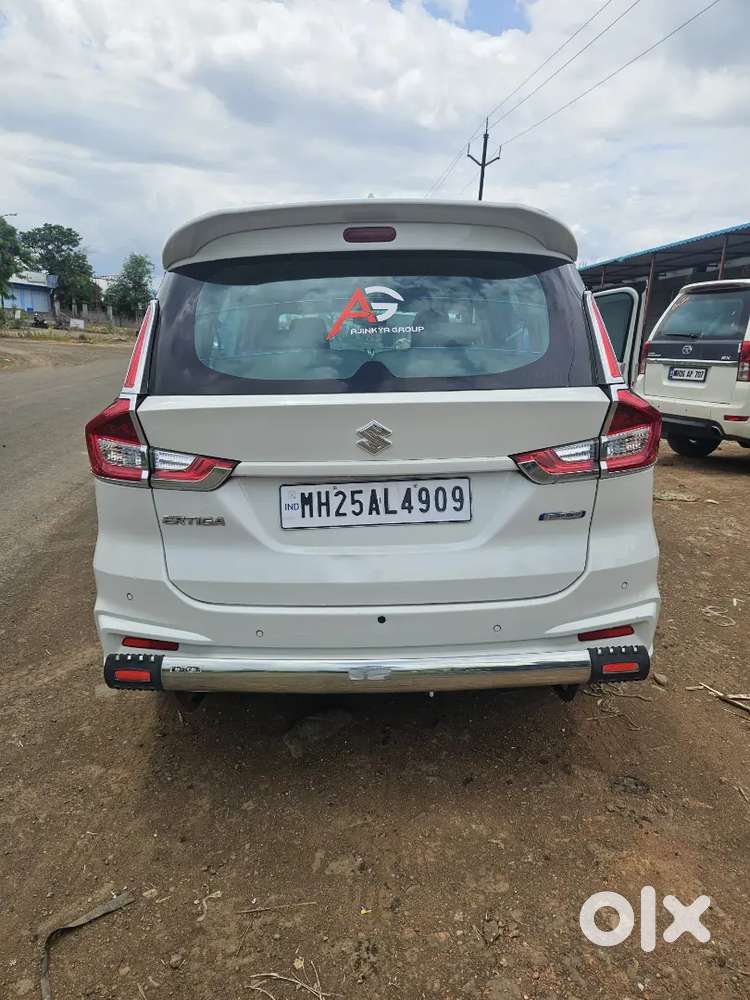Maruti Suzuki Ertiga 2019 Diesel Well Maintained 4 Tier Button
