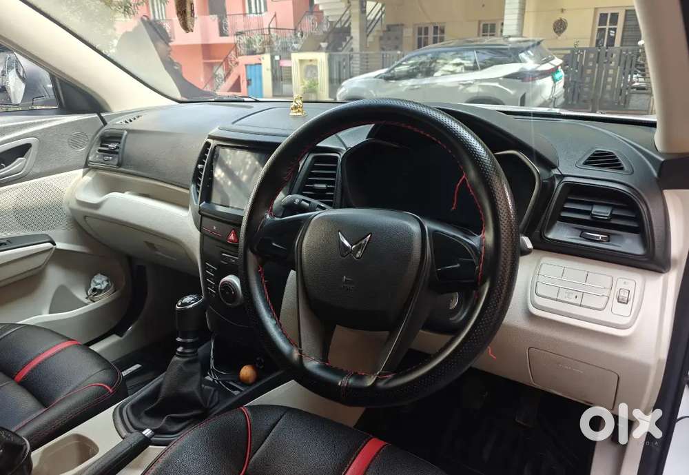 Mahindra Xuv300 Petrol 2024