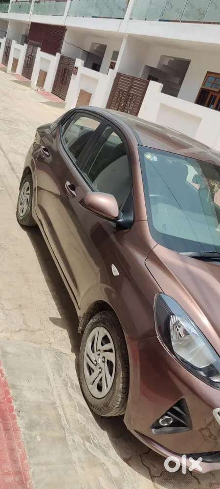 Hyundai Aura 2021 Cng & Hybrids Well Maintained