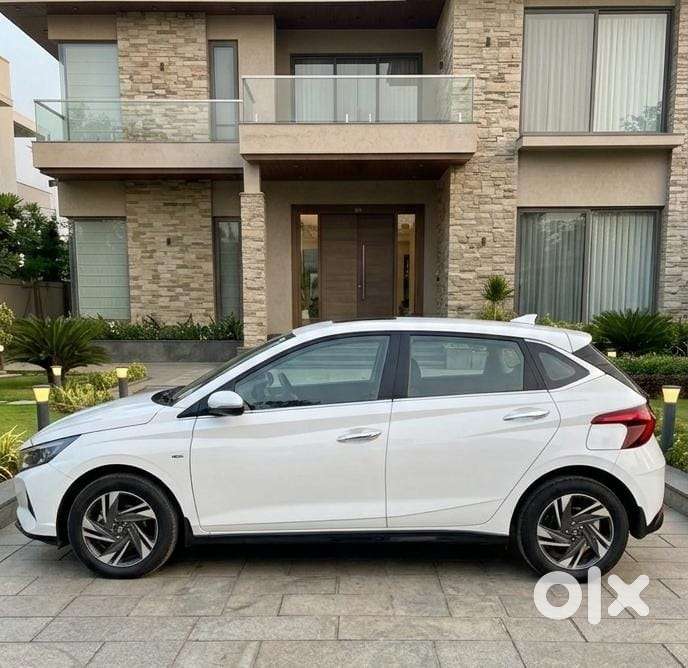 Hyundai I20 Petrol Cvt Asta, 2021, Petrol