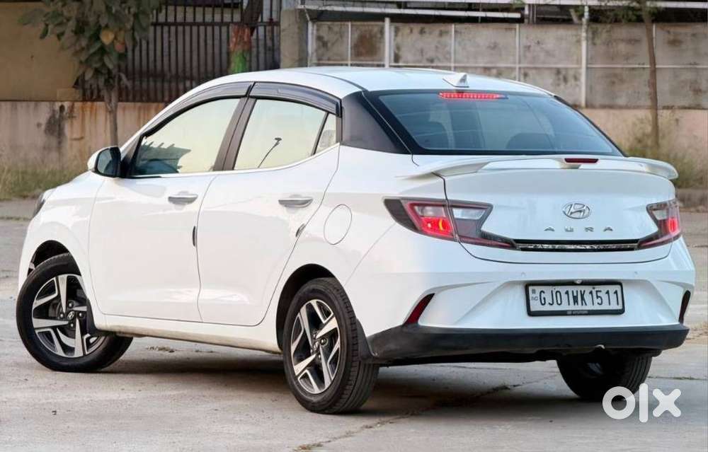 Hyundai Aura 1.2 Sx Cng, 2023, Cng & Hybrids