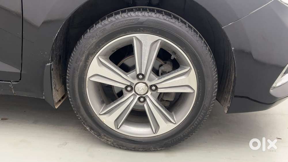 Hyundai Verna [2015-2017] Fluidic 4s 1.6 Crdi Sx (o) At, 2018, Petro..