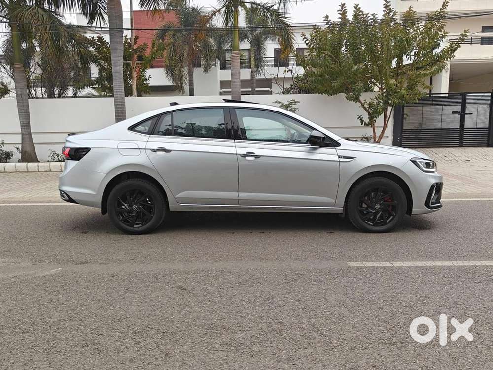Volkswagen Virtus 2022 Petrol Well Maintained