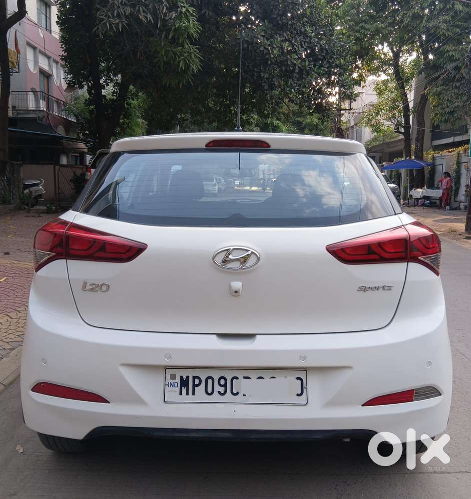 Hyundai Elite I20 Sportz (o) 1.2, 2015, Petrol