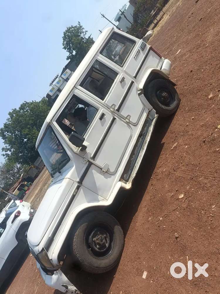 Mahindra Renault Logan 2011