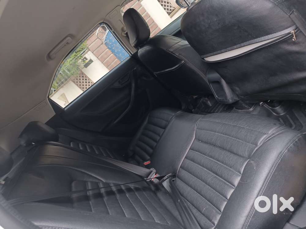 Tata Nexon Smart Plus1.2 Revotron Petrol 5 Mt, 2024, Petrol