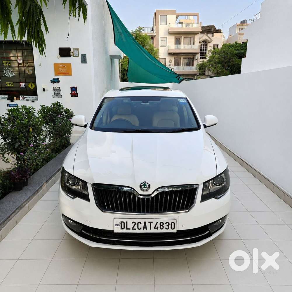 Skoda Superb 2013-2015 Elegance 1.8 Tsi Mt, 2015, Petrol