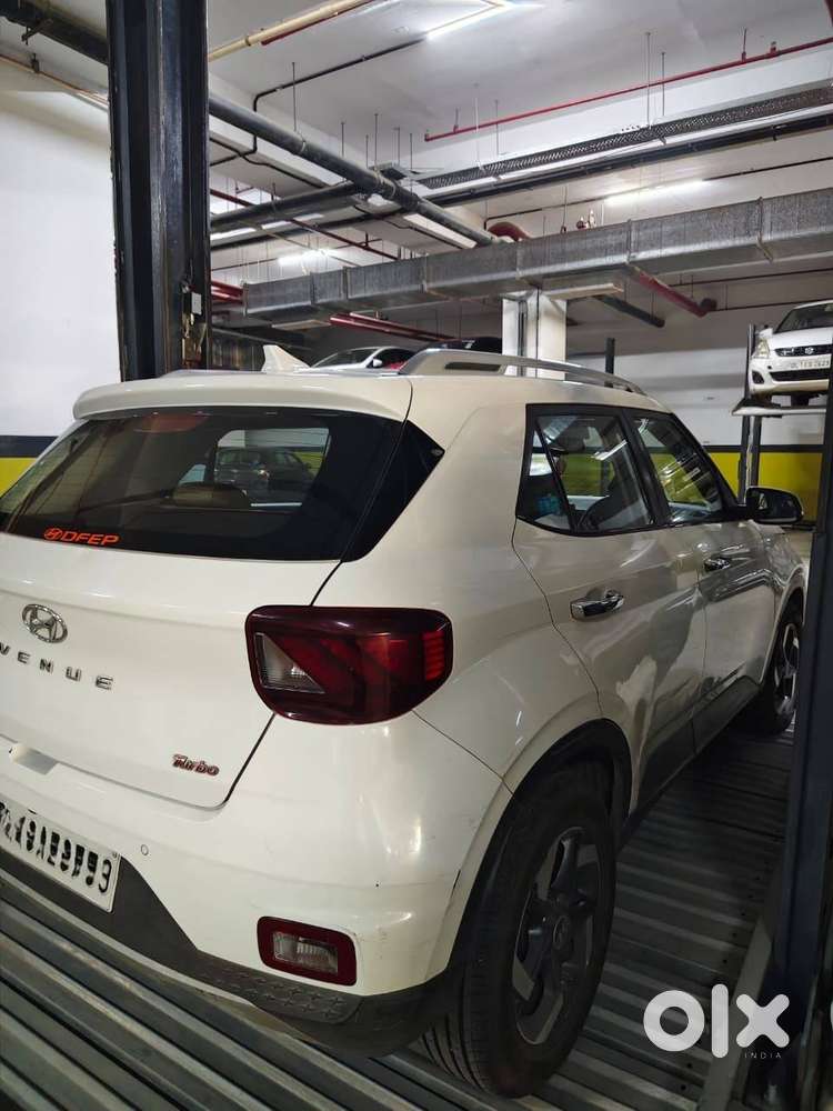Hyundai Venue 2021 Petrol
