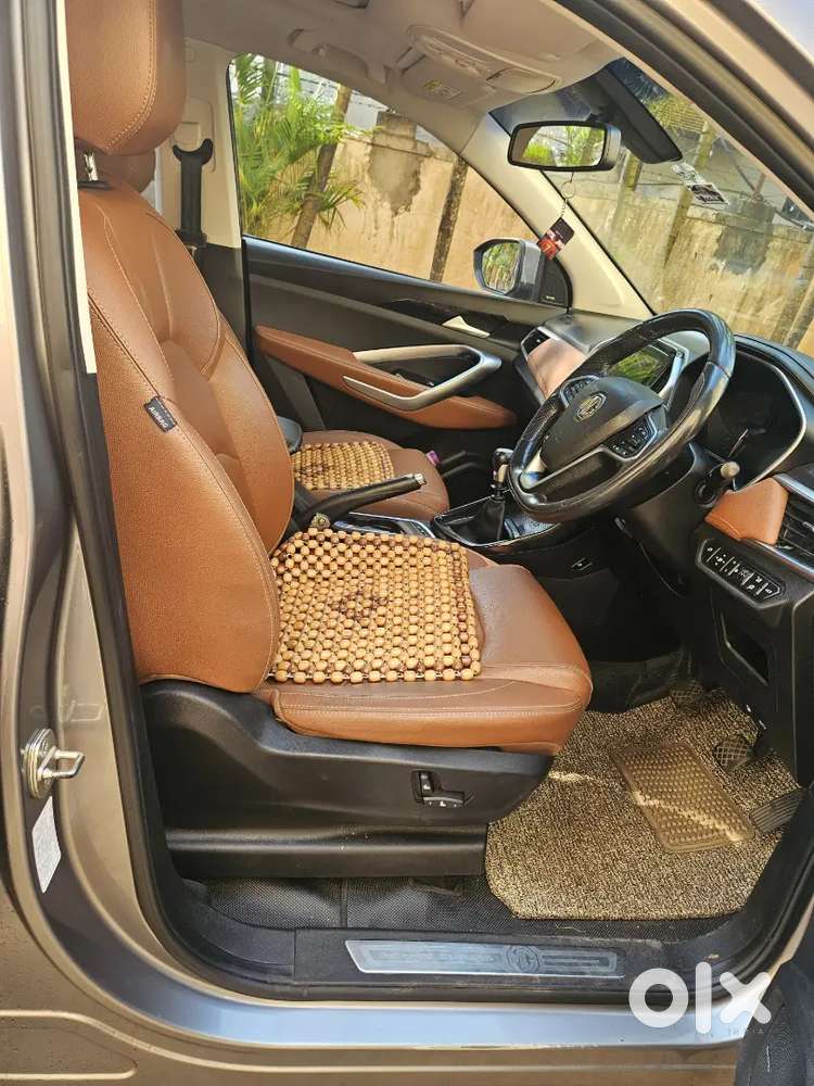 Mg Hector Plus 2021 Diesel Well Maintained