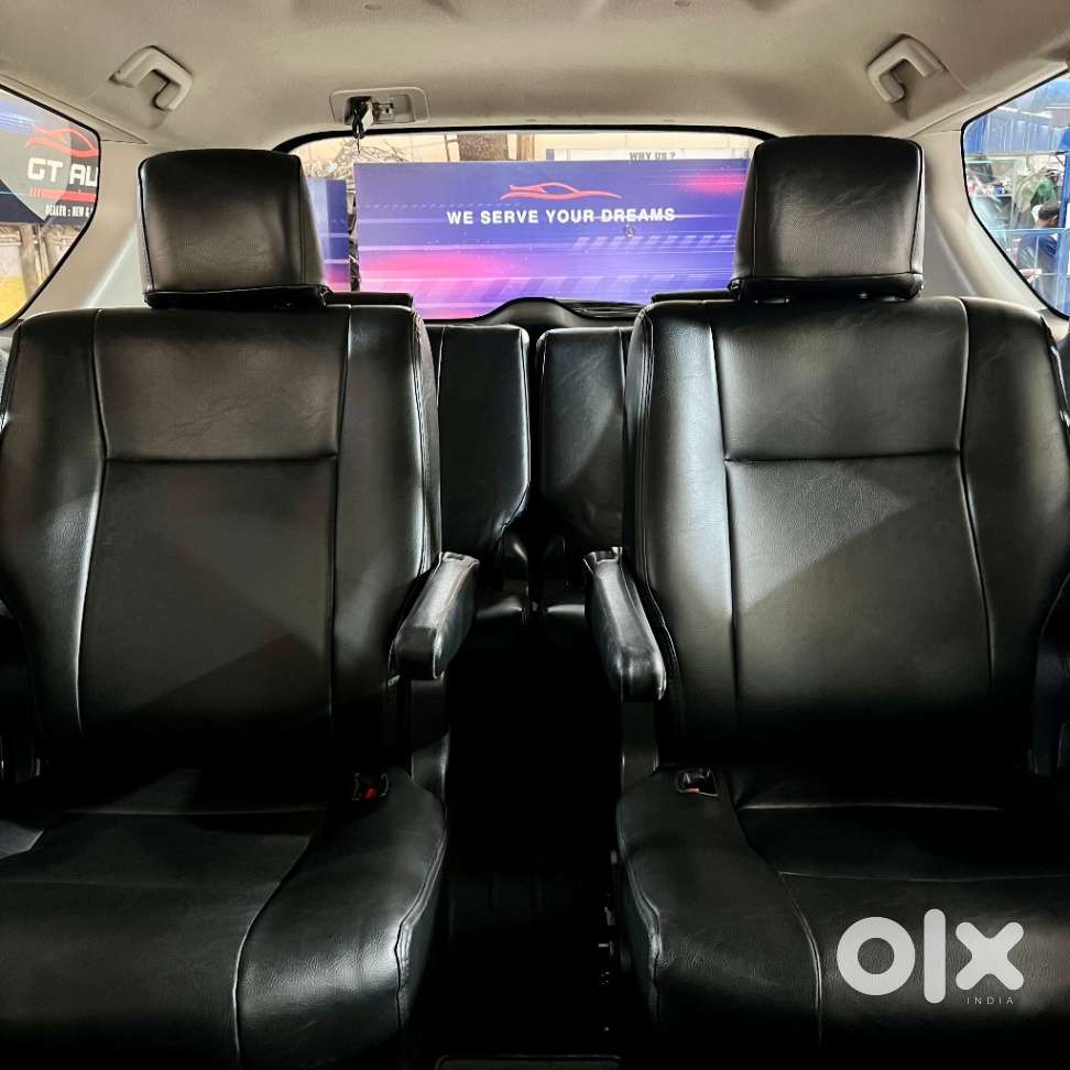 Toyota Innova Crysta [2020-ongoing] 2.4 Gx 7 Str, 2021, Diesel