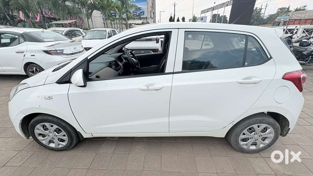 Hyundai Grand I10 Magna, 2015, Petrol