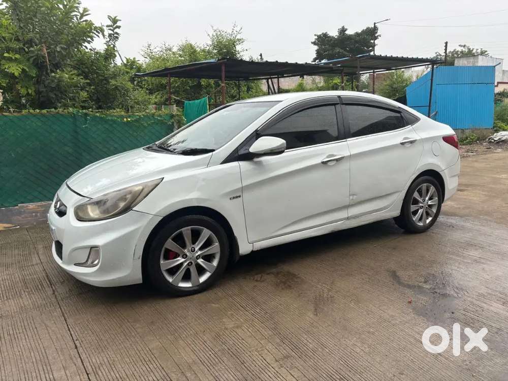 Hyundai Verna Diesel Manual 2011