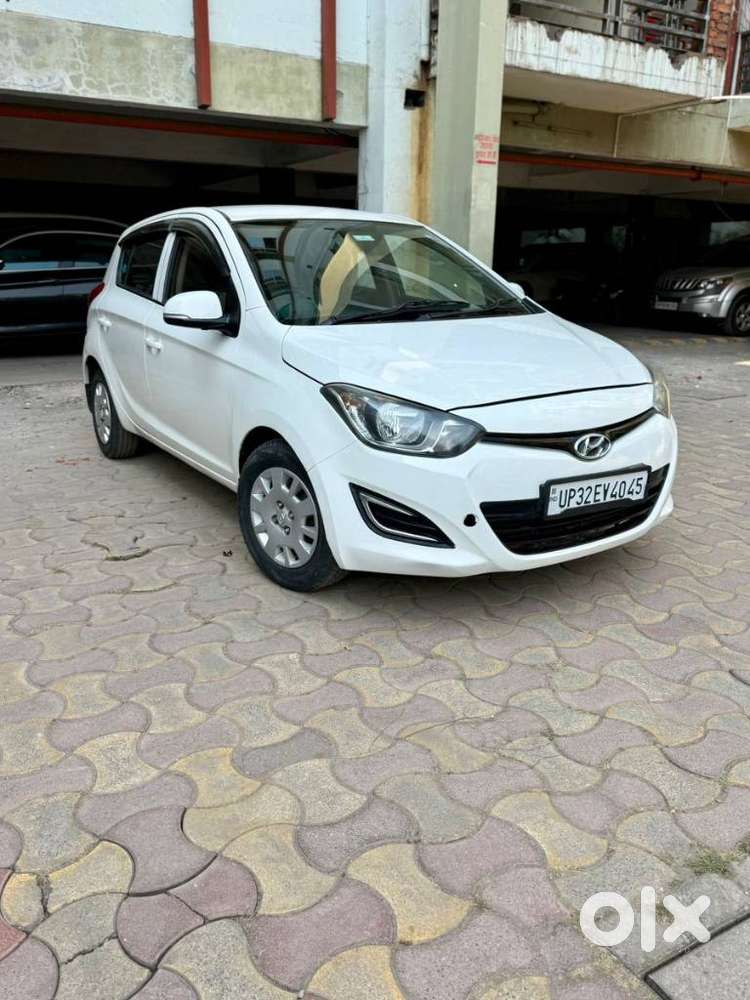 Hyundai I20 Magna Optional 1.2, 2013, Petrol