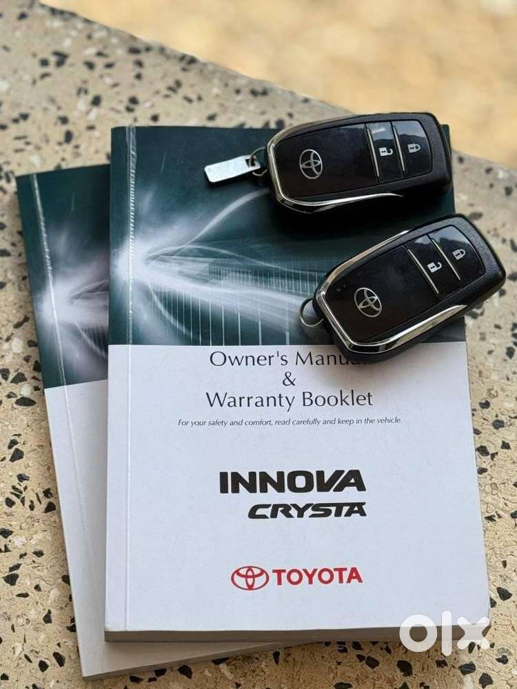 Toyota Innova Crysta 2.4 V 8 Str, 2017, Diesel