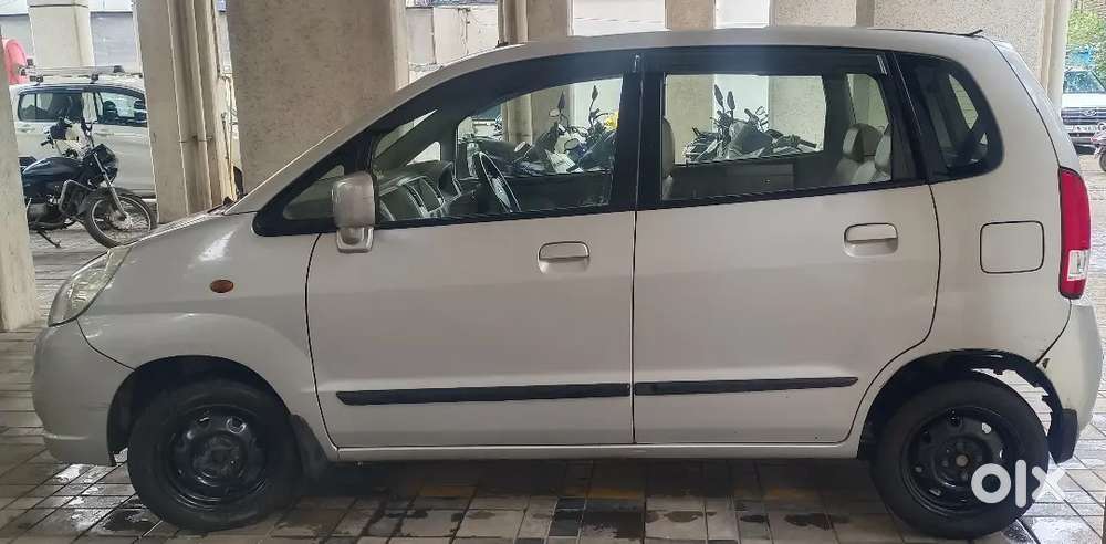 Maruti Suzuki Zen Estilo 2012