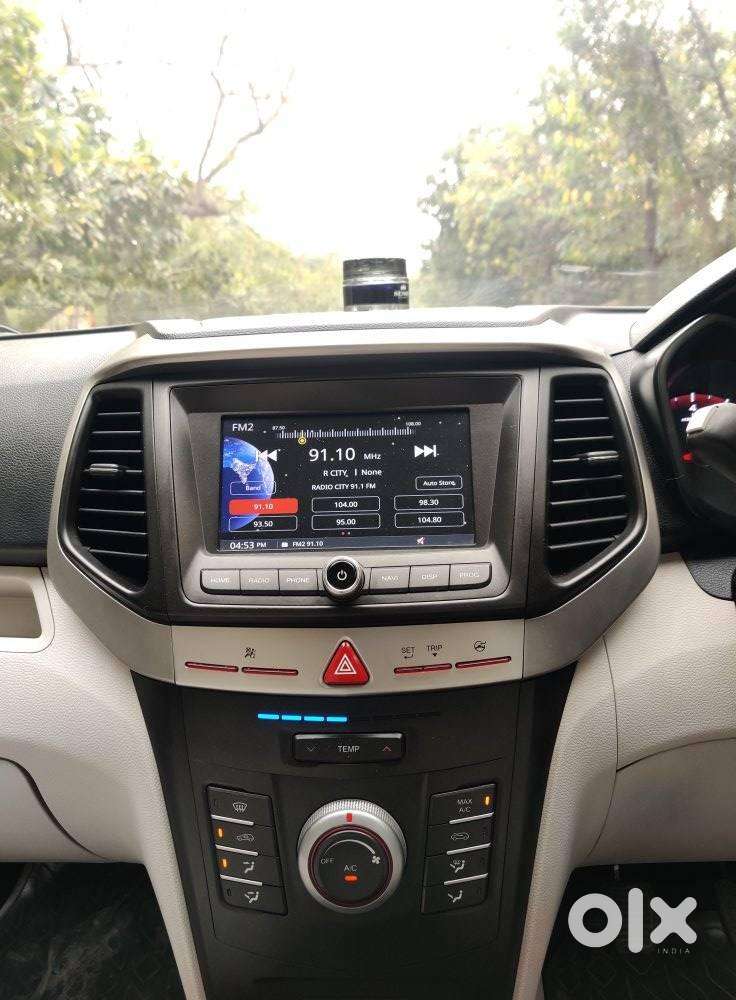 Mahindra Xuv300 W6, 2019, Petrol