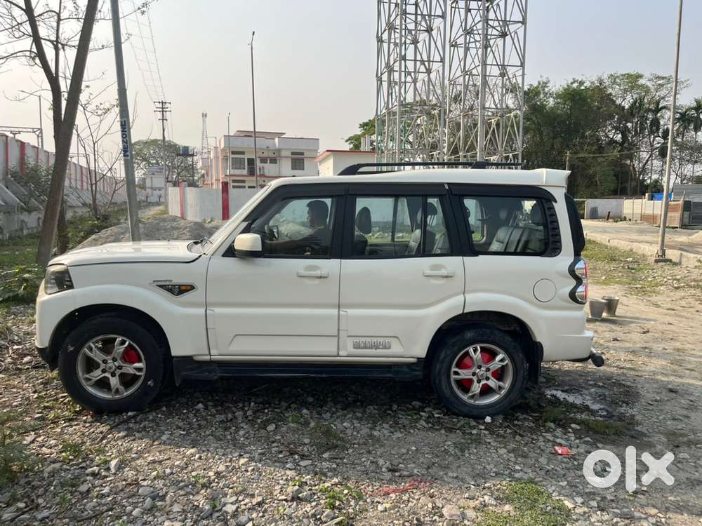 Mahindra Scorpio Diesel 2015