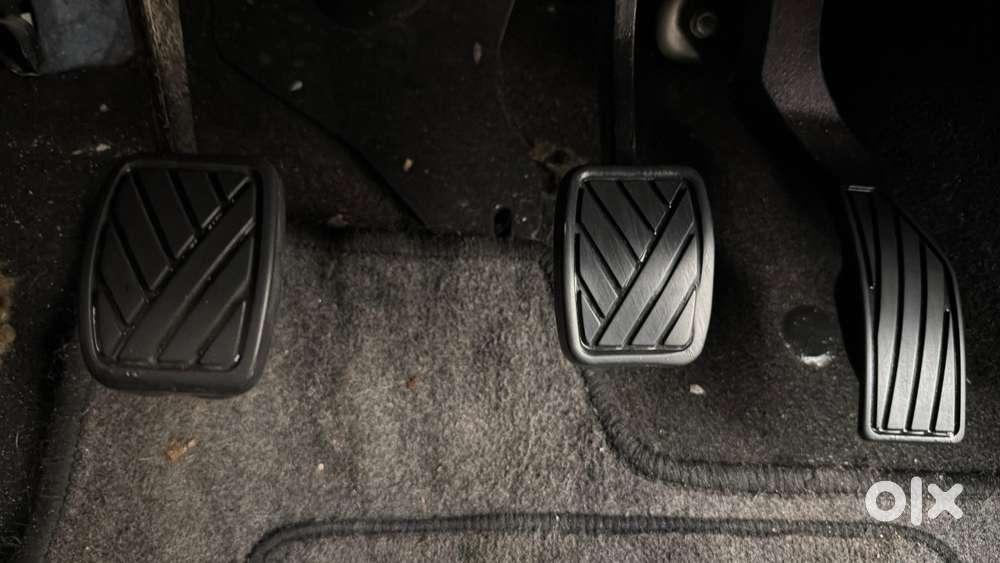 Maruti Suzuki Swift 1.2 Lxi (o), 2017, Petrol