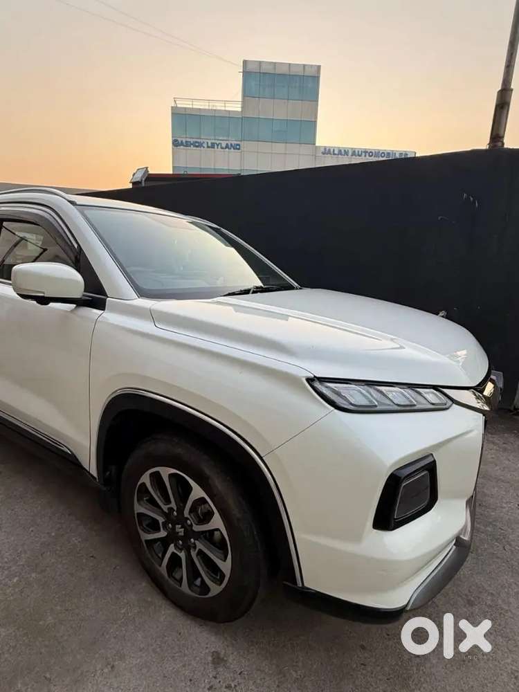 Maruti Suzuki Grand Vitara 2023 Petrol 80000 Km Driven