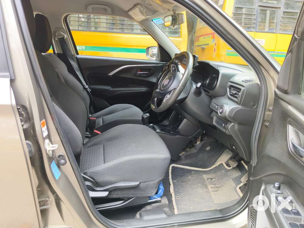 Maruti Suzuki Swift Amt Zxi Plus, 2025, Petrol