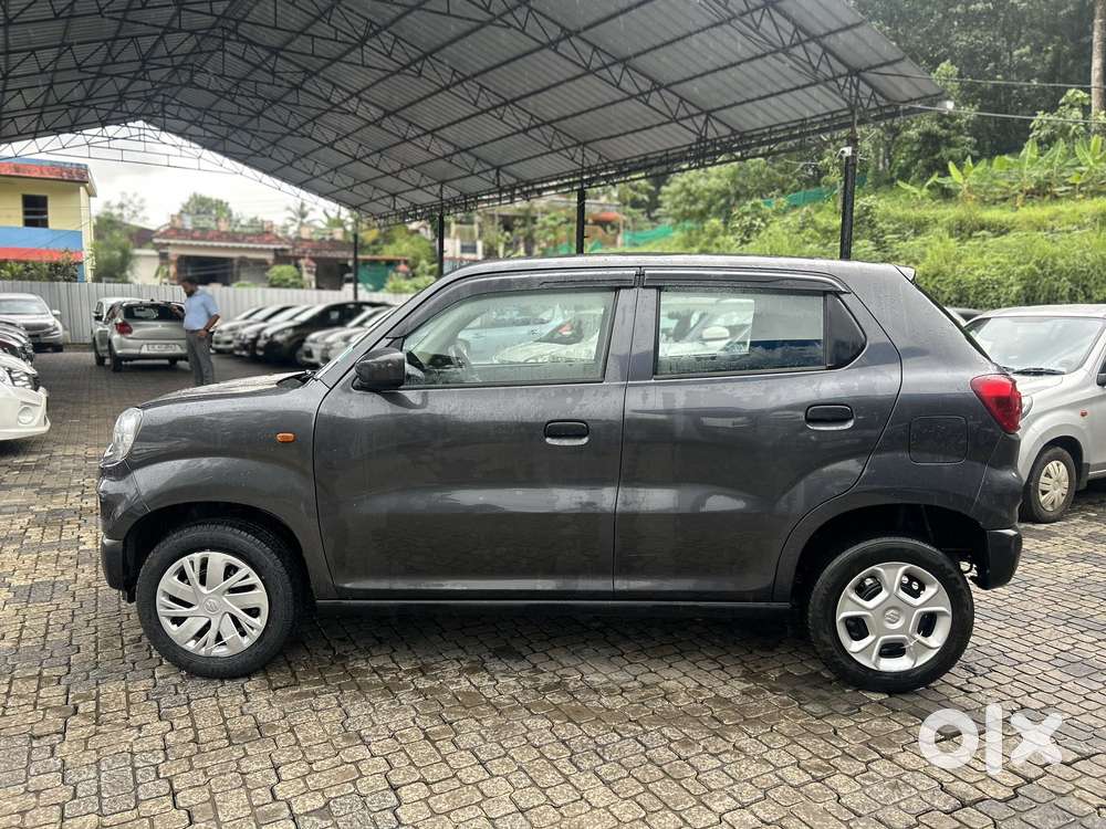 Maruti Suzuki S-presso Vxi, 2022, Petrol