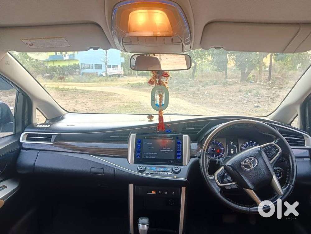 Toyota Innova Crysta 2.8 Z, 2016, Diesel